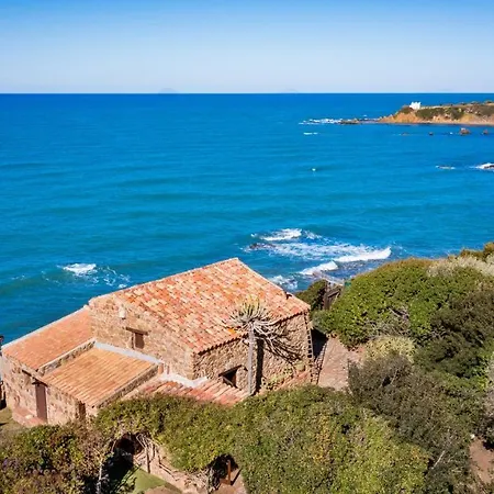 Villa La Giara 2, Emma Cefalù
